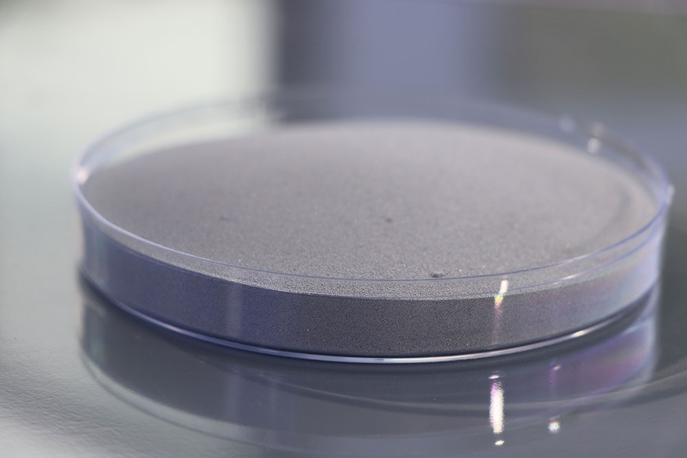 ���غϽ�CoCrFeNiCu���η�ĩ������Ļ�е��